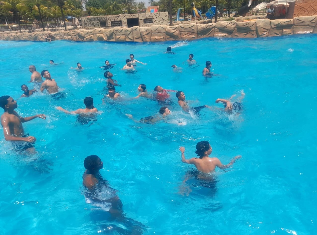 AMISTOSO NO RIO DAS PEDRAS 1
