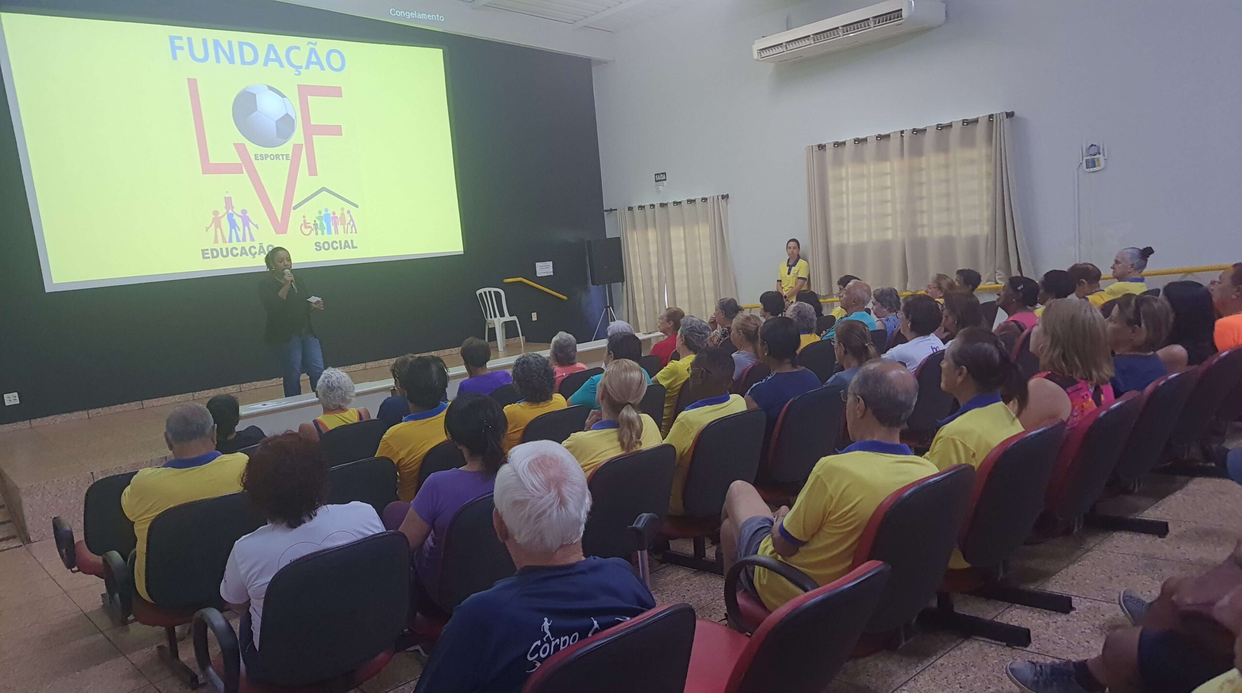 reuniões de convivência